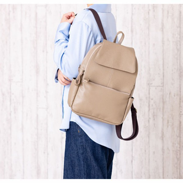 豊岡工房 軽量牛革リュック ベージュ
