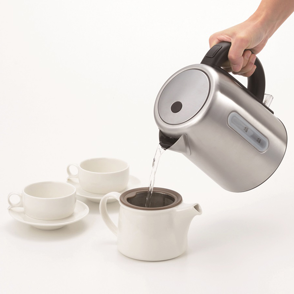 SUSTIAステンレス電気ケトル１Ｌ